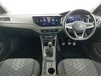 Used Volkswagen Polo 2024 for sale - 78172920: Photo