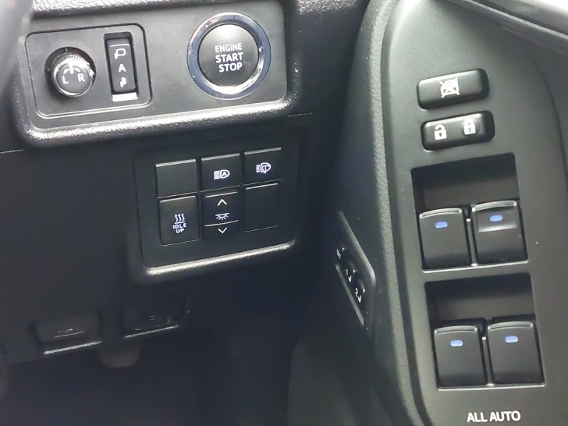 Used Toyota Landcruiser 2019 for sale - 76155784: Photo 19