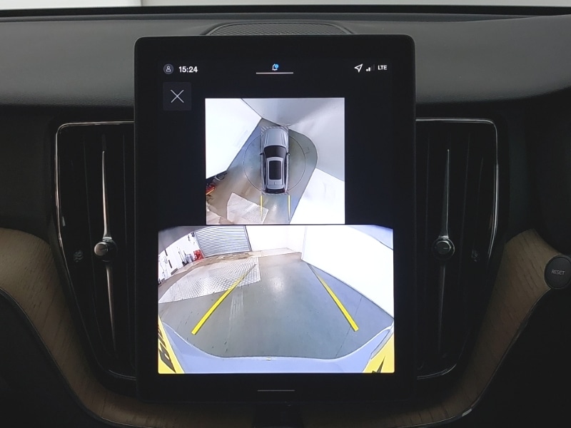 Used Volvo XC60 2025 for sale - 76606304: Photo 11