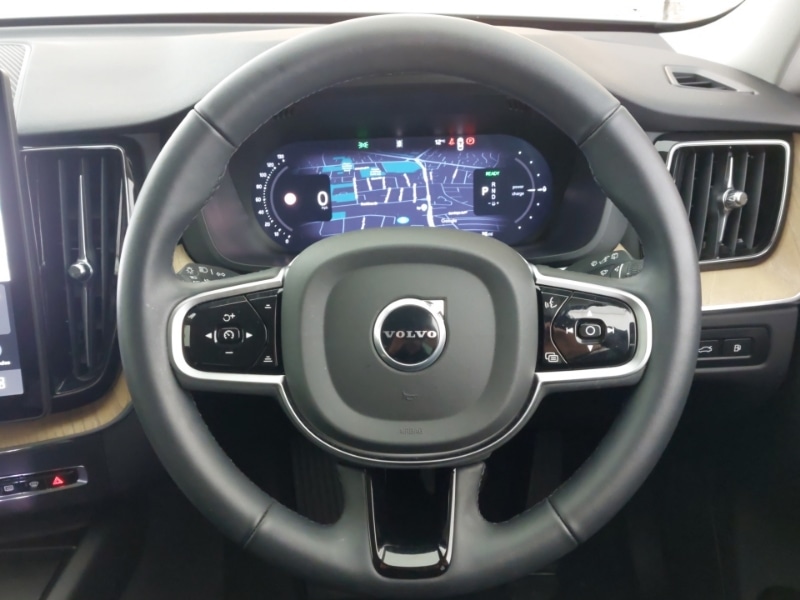 Used Volvo XC60 2025 for sale - 76606304: Photo 13