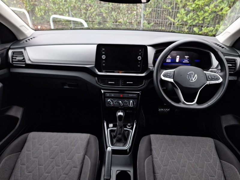 Used Volkswagen T-Cross 2024 for sale - 77265129: Photo 2