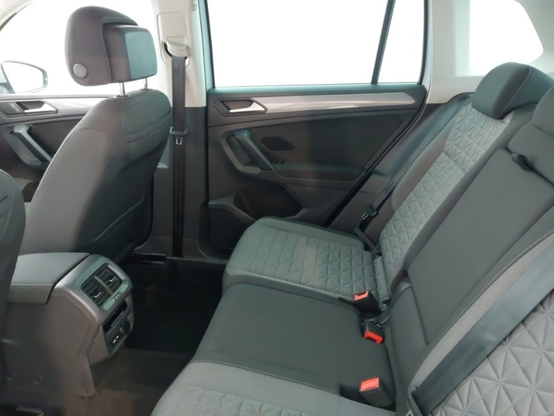 Used Volkswagen Tiguan 2023 for sale - 77366311: Photo 6