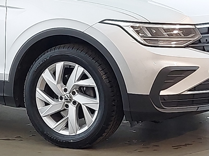 Used Volkswagen Tiguan 2023 for sale - 77366311: Photo 9