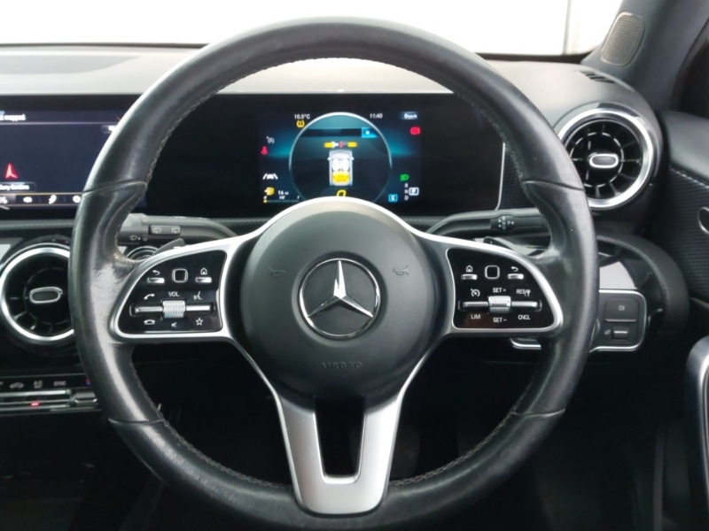 Used Mercedes-Benz A-Class 2018 for sale - 76392947: Photo 13