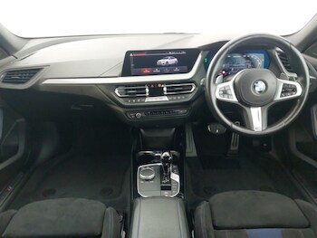 Used BMW 2 Series 2022 for sale - 78369468: Photo