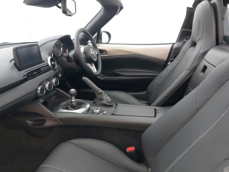 Used Mazda MX-5 2023 for sale - 76365709: Photo 5