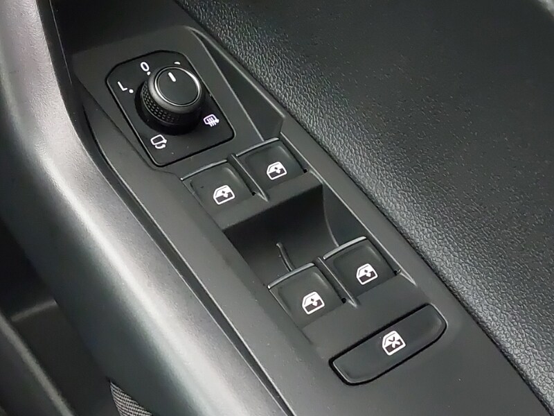 Used Volkswagen Polo 2025 for sale - 76543855: Photo 19