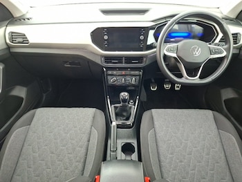 Used Volkswagen T-Cross 2023 for sale - 79069976: Photo