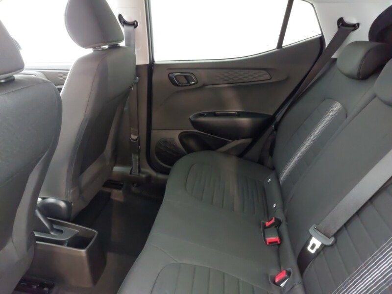 Used Hyundai i10 2023 for sale - 78041317: Photo 6