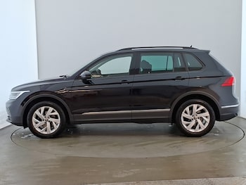 Used Volkswagen Tiguan 2023 for sale - 79360886: Photo