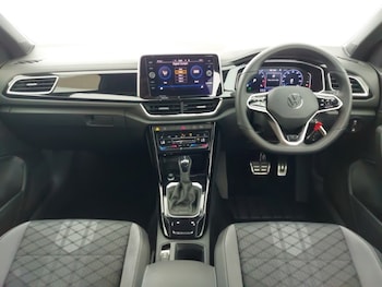 Used Volkswagen T-Roc 2023 for sale - 75688944: Photo