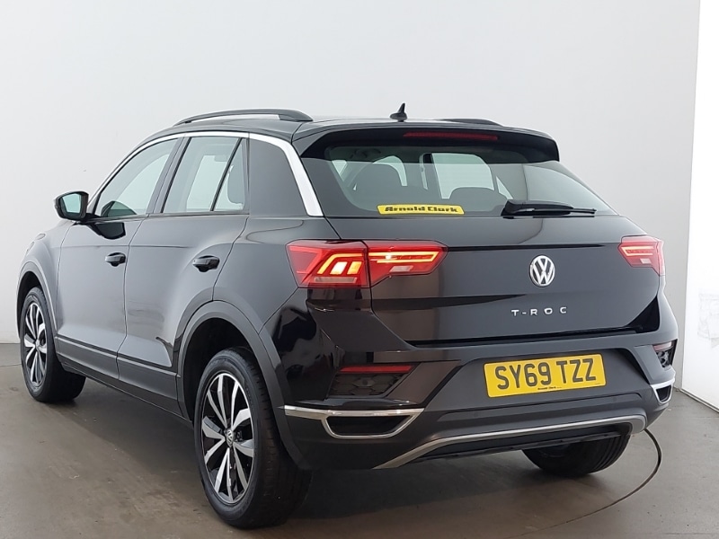Used Volkswagen T-Roc 2019 for sale - 76683533: Photo 3