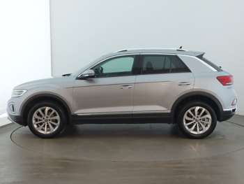Used Volkswagen T-Roc 2024 for sale - 74907905: Photo