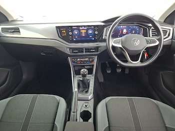 Used Volkswagen Polo 2024 for sale - 79368278: Photo