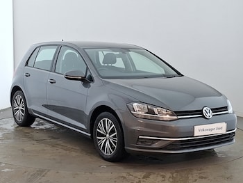 Used Volkswagen Golf 2018 for sale - 79020673: Photo