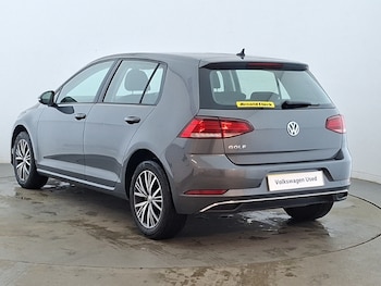 Used Volkswagen Golf 2018 for sale - 79020673: Photo