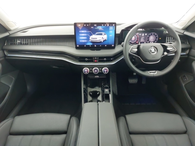 Used Skoda Superb 2024 for sale - 77442998: Photo 2