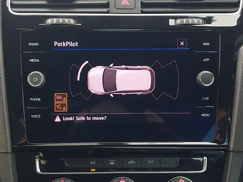 Used Volkswagen Golf 2018 for sale - 77466224: Photo 11