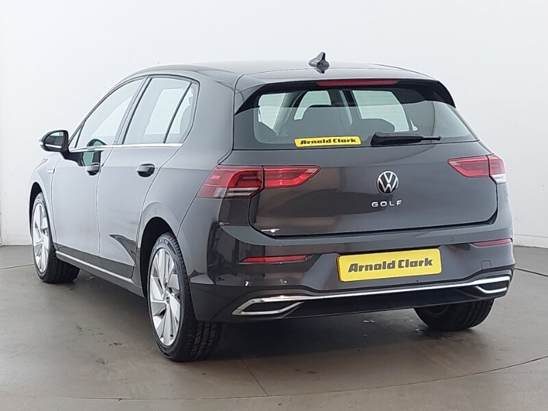 Used Volkswagen Golf 2024 for sale - 77987624: Photo 3