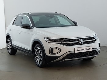 Used Volkswagen T-Roc 2022 for sale - 77852626: Photo