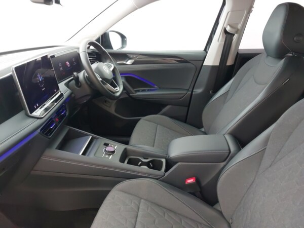 Used Volkswagen Tiguan 2024 for sale - 75558241: Photo 5