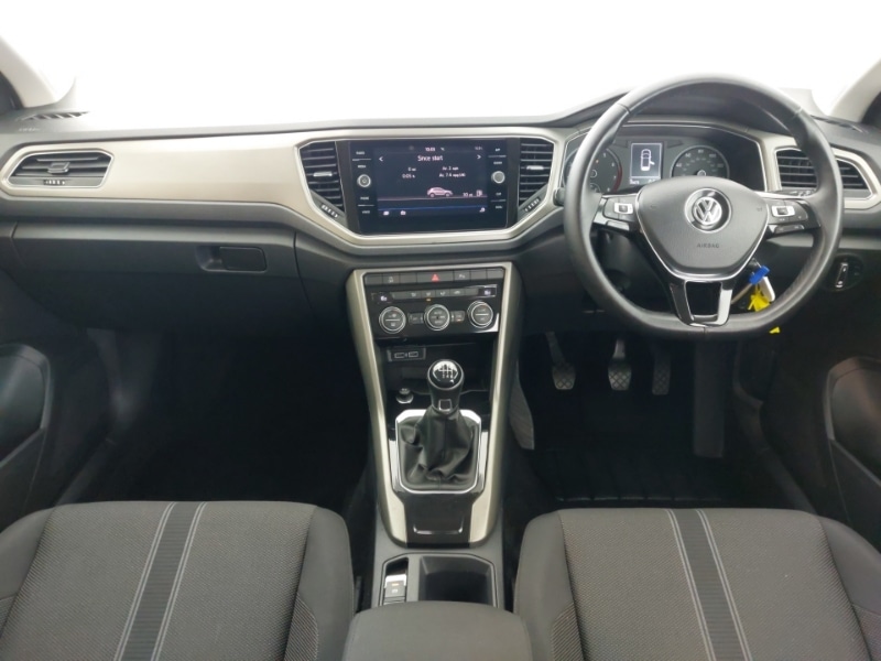 Used Volkswagen T-Roc 2020 for sale - 76195232: Photo 2
