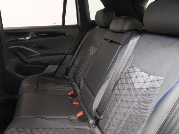 Used Volkswagen Tiguan 2024 for sale - 75702196: Photo 6