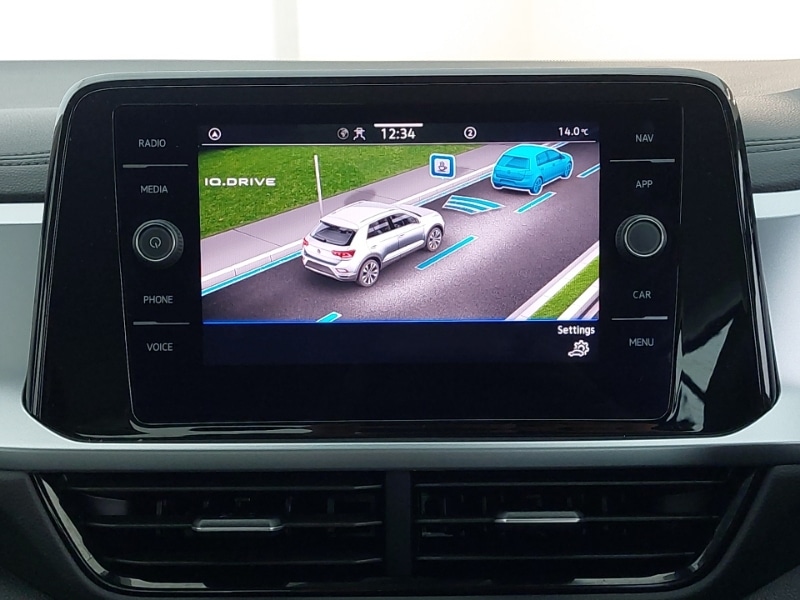 Used Volkswagen T-Roc 2023 for sale - 76556427: Photo 17