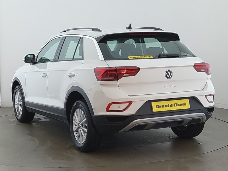 Used Volkswagen T-Roc 2023 for sale - 76556427: Photo 3