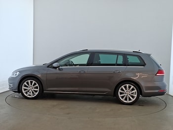 Used Volkswagen Golf 2019 for sale - 78735270: Photo