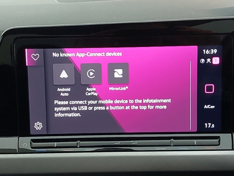 Used Volkswagen Golf 2023 for sale - 77202094: Photo 15