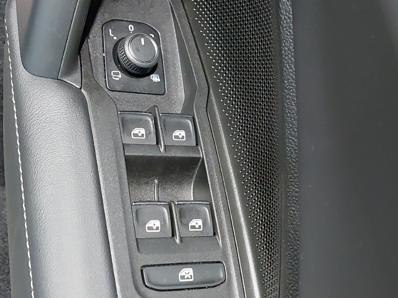 Used Volkswagen Tiguan 2024 for sale - 76392951: Photo 11