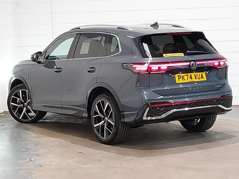 Used Volkswagen Tiguan 2024 for sale - 76392951: Photo 3