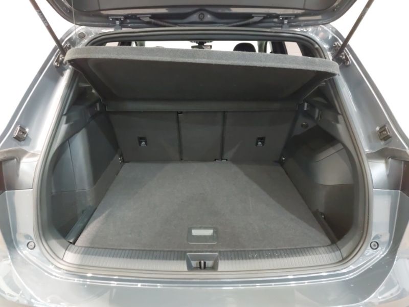 Used Volkswagen Tiguan 2024 for sale - 76392951: Photo 8