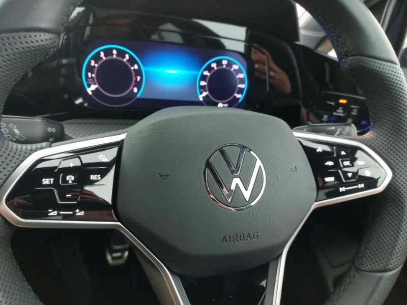 Used Volkswagen Golf 2024 for sale - 76478509: Photo 16