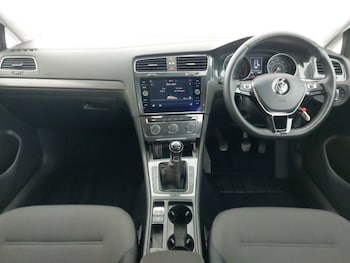 Used Volkswagen Golf 2017 for sale - 78238345: Photo