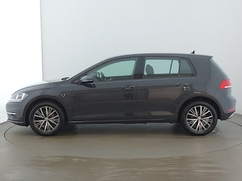 Used Volkswagen Golf 2017 for sale - 78238345: Photo