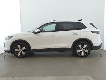 Used Volkswagen Tiguan 2024 for sale - 78777919: Photo