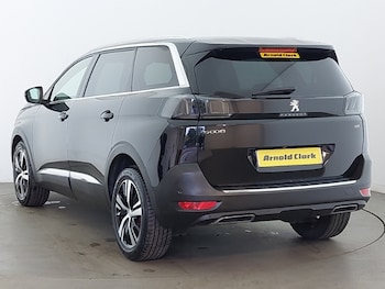 Used Peugeot 5008 2022 for sale - 76445042: Photo