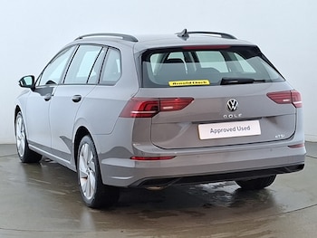 Used Volkswagen Golf 2024 for sale - 78735286: Photo