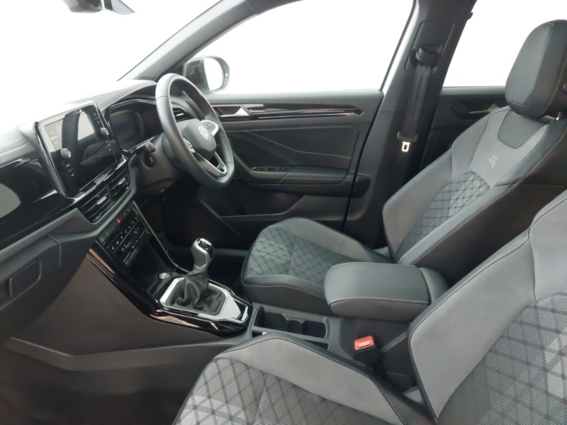 Used Volkswagen T-Roc 2023 for sale - 76741807: Photo 5