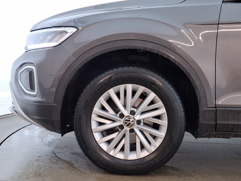 Used Volkswagen T-Roc 2023 for sale - 76408034: Photo 12