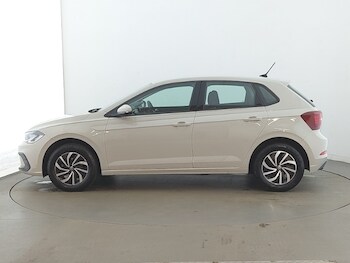 Used Volkswagen Polo 2025 for sale - 77424175: Photo