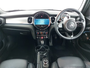 Used MINI Hatch 2022 for sale - 76208558: Photo 2