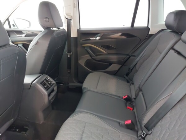 Used Volkswagen Tiguan 2024 for sale - 75369102: Photo 6