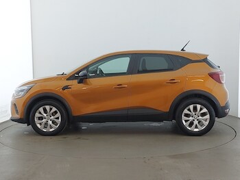 Used Renault Captur 2022 for sale - 78440177: Photo