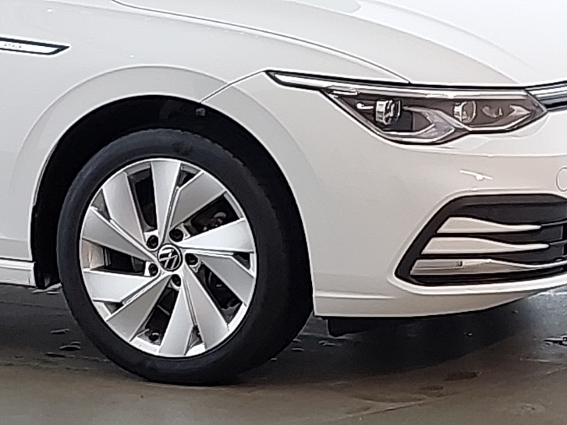 Used Volkswagen Golf 2023 for sale - 76567259: Photo 9