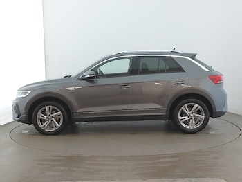 Used Volkswagen T-Roc 2024 for sale - 78675014: Photo