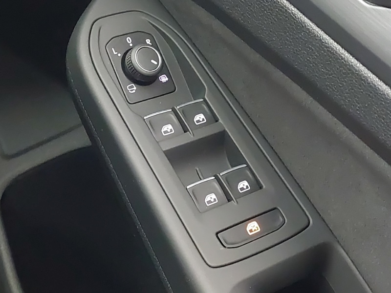 Used Volkswagen Golf 2024 for sale - 78125561: Photo 19