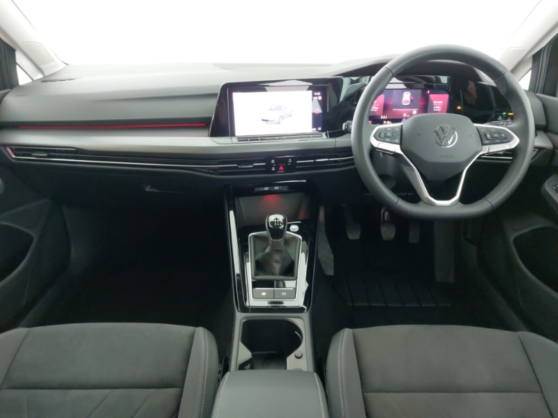 Used Volkswagen Golf 2024 for sale - 78125561: Photo 2